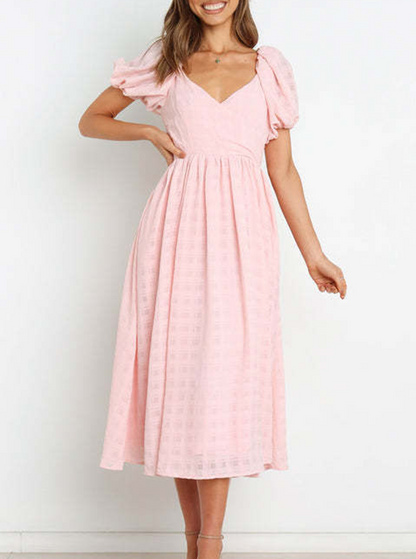 LP | Dresses with pastel colored skirt, square neckline and slit seam in very trendy solid color