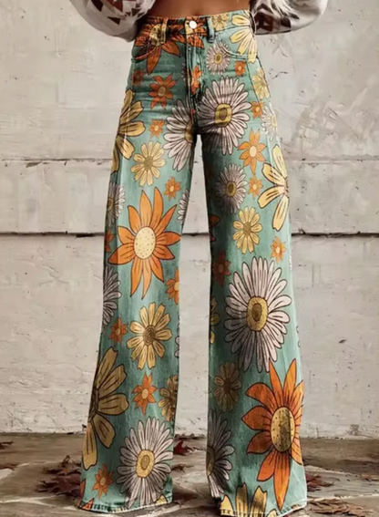 Wide pants with colorful print