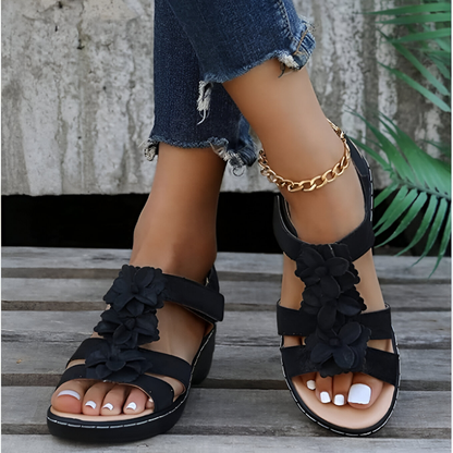LP | Wedge sandals, retro charm and orthopedic support