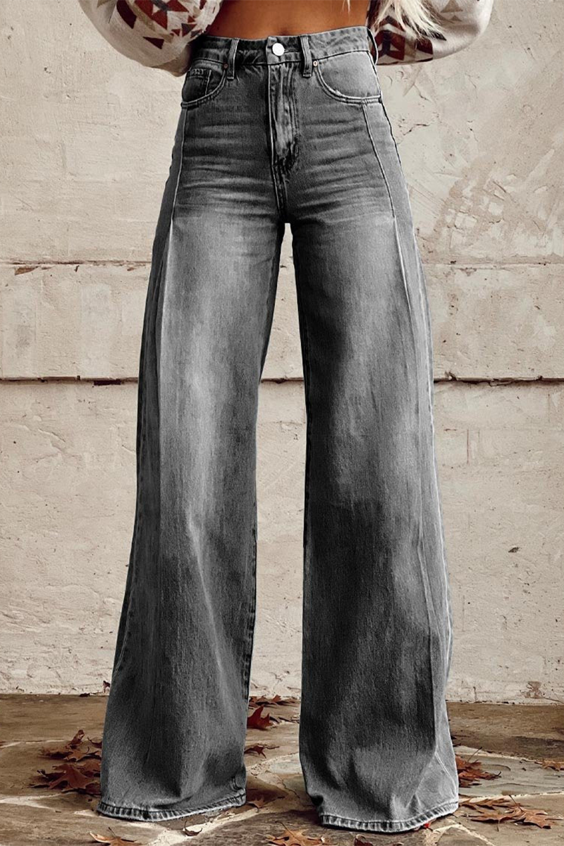 Casual Street solid color distressed buttons loose high waist wide leg solid color shorts