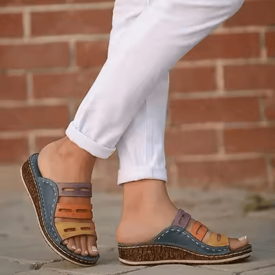 LP | Comfortable and elegant generic sandals