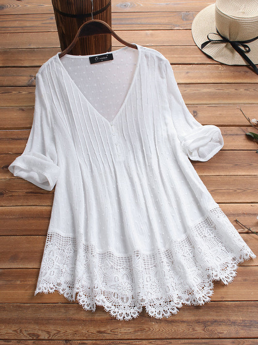 LP | Lightweight, vintage-inspired blouse