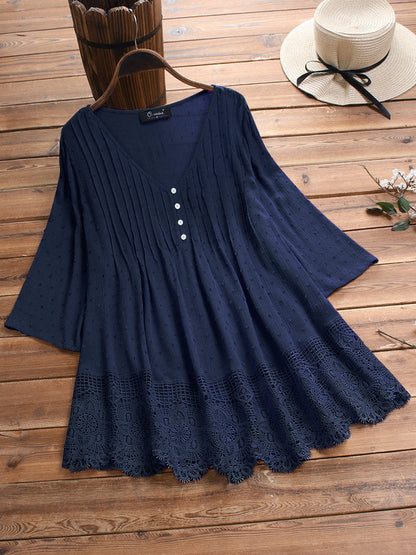 LP | Lightweight, vintage-inspired blouse