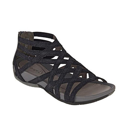 LP | Heidi Roman sandals for fashionable summer looks