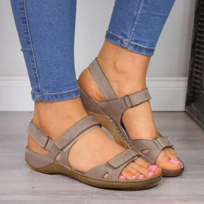LP | Glamorous, lightweight sandals