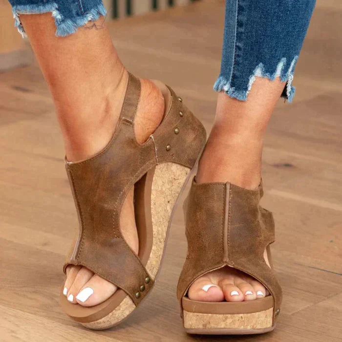 Maeve® | Elegant, comfortable sandals with wedge heel