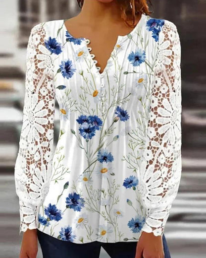 LP | Elegant lace top with v-neck and floral print