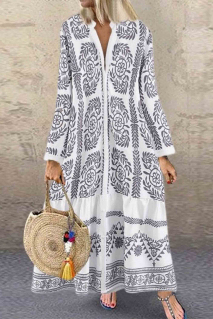 LP | Long dress with high neck and street print