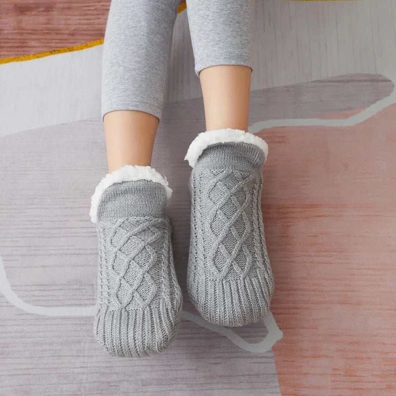Gwen House socks | Comfortable and warm