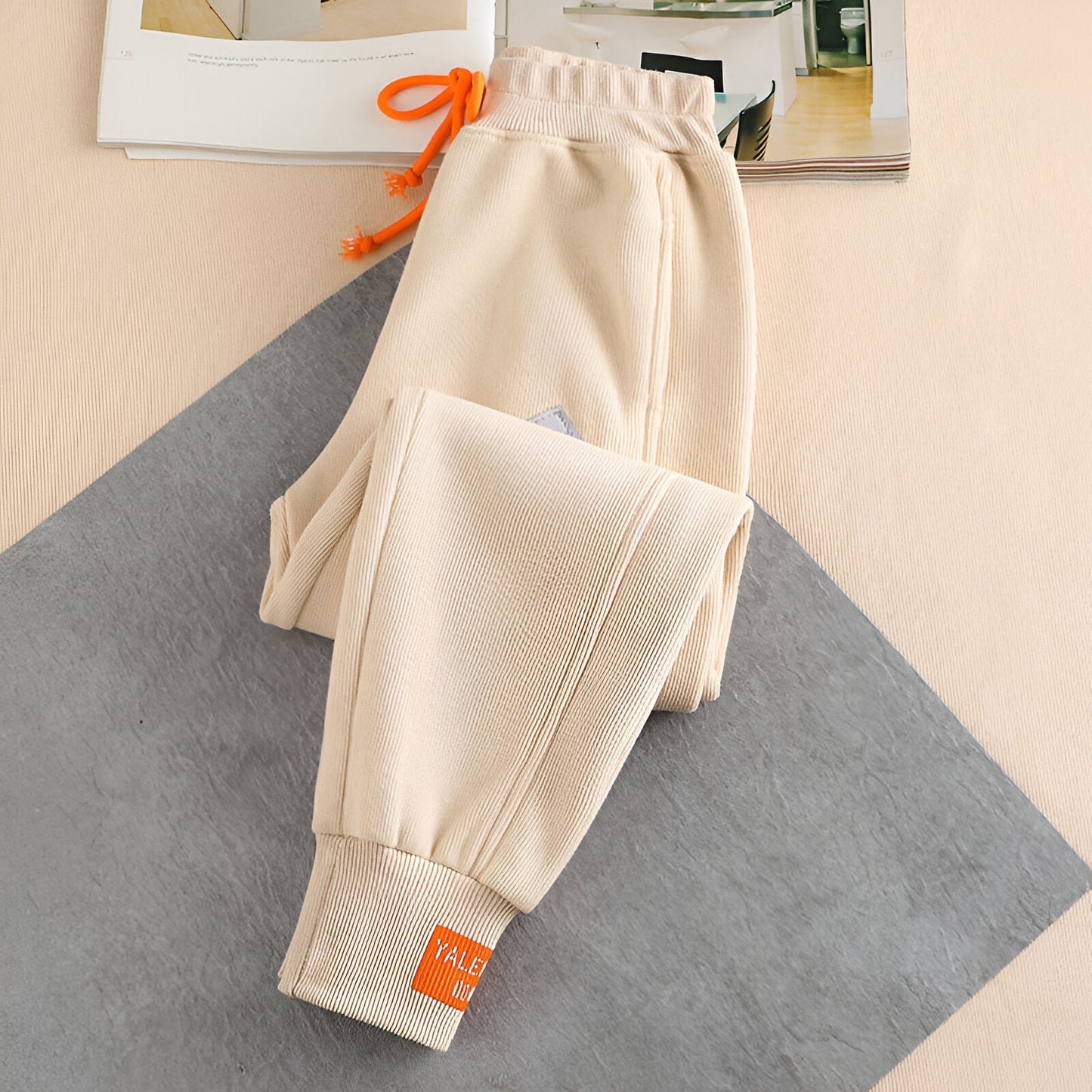Petronella | New women's grey jogging pants