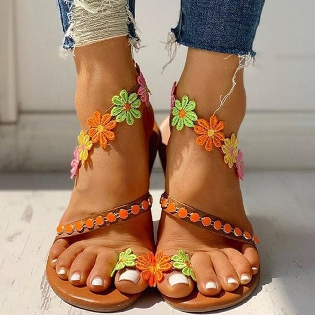 LP | Elegant Lace Sandals