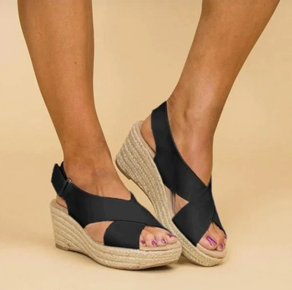 LP | Cool and fashionable sandals