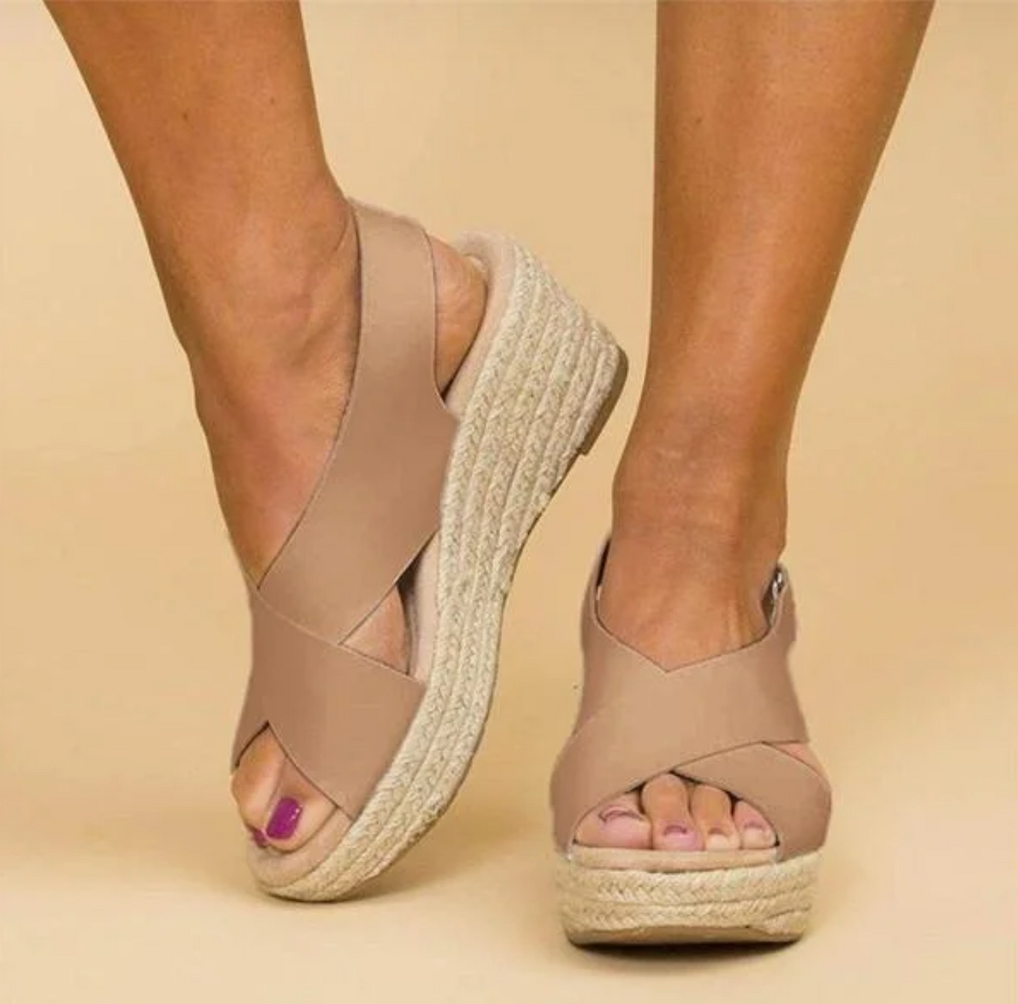 LP | Cool and fashionable sandals