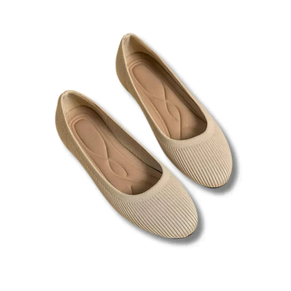 LP | Generic, relaxed and timeless sandals
