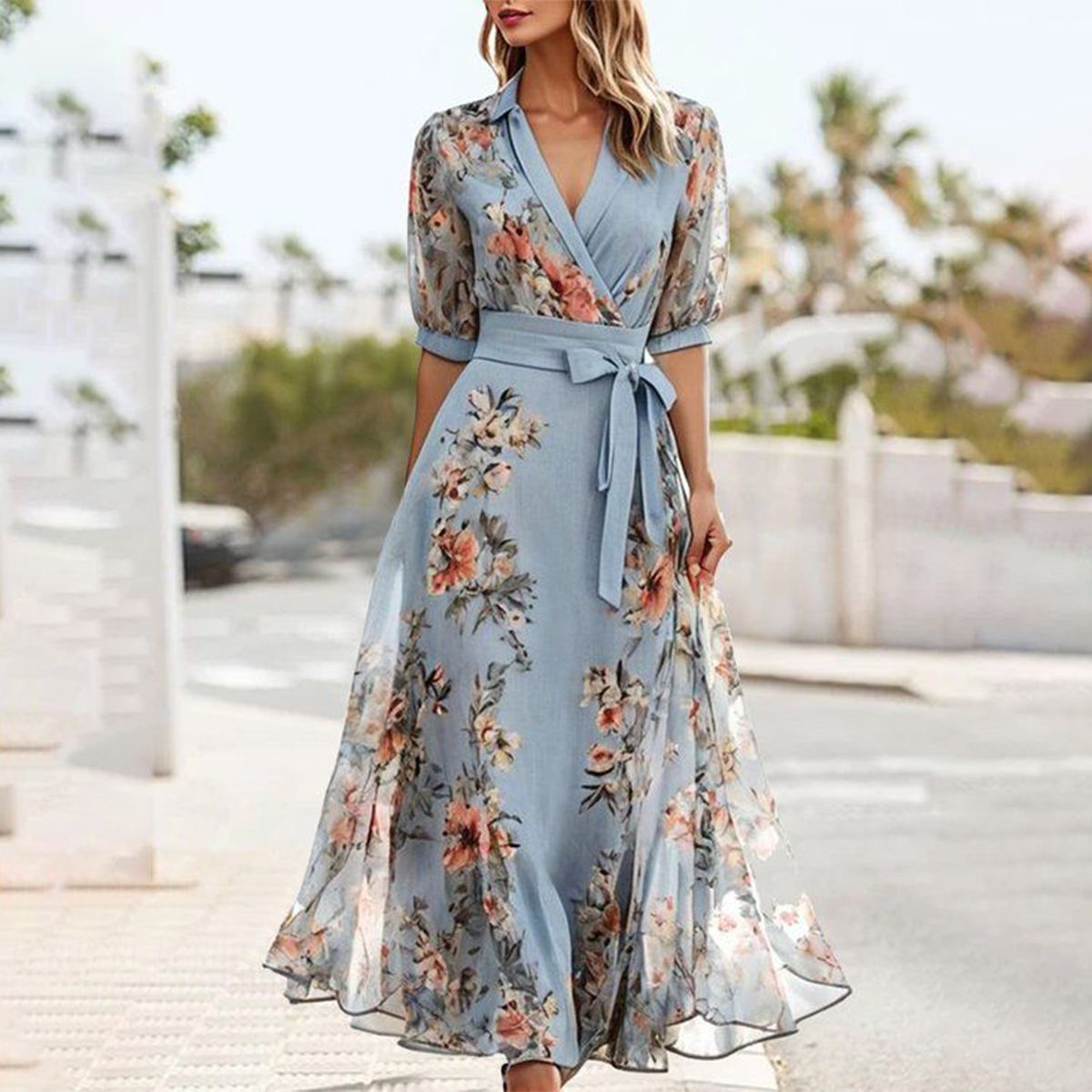 LP | Blue short-sleeved midi dress with pointed neckline
