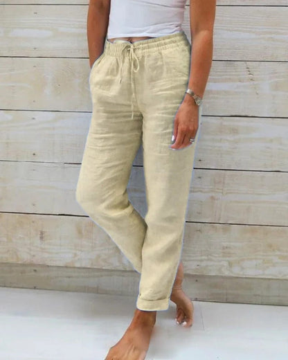 Fashionable pants for women