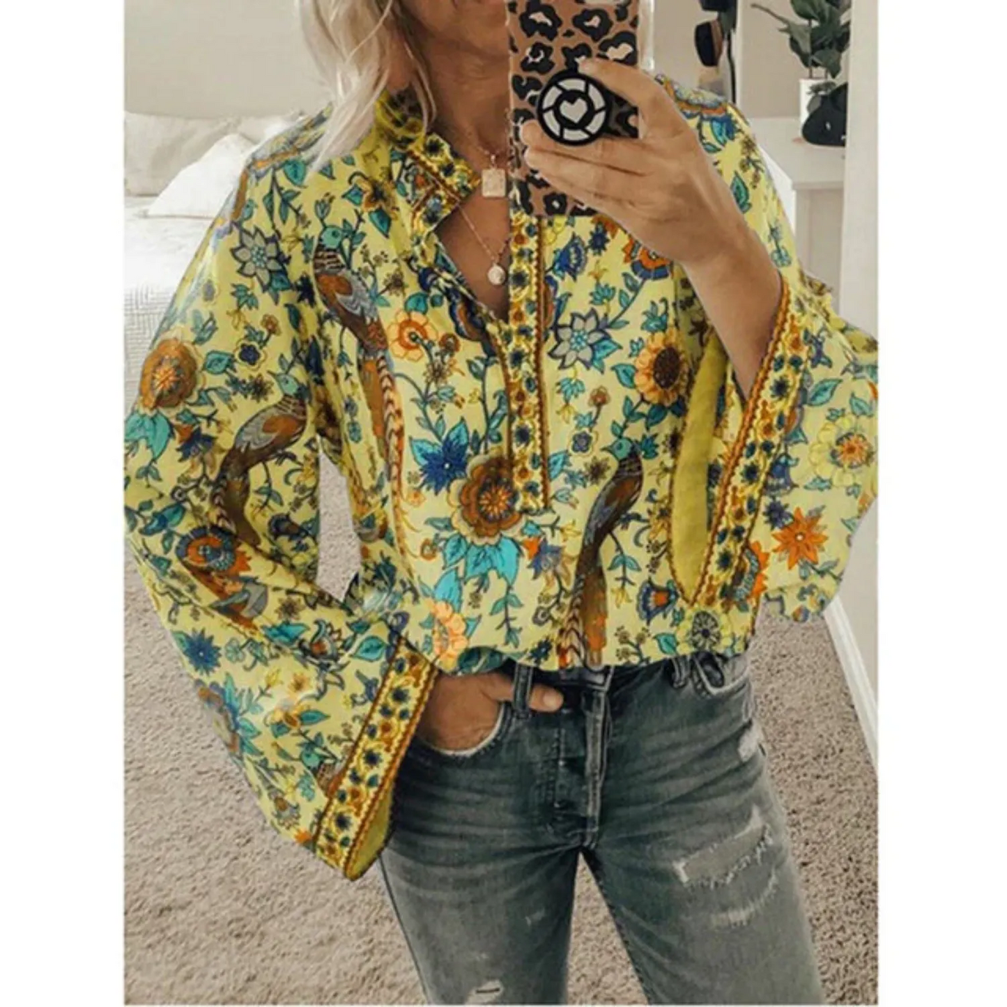 LP | Relaxed and timeless blouse