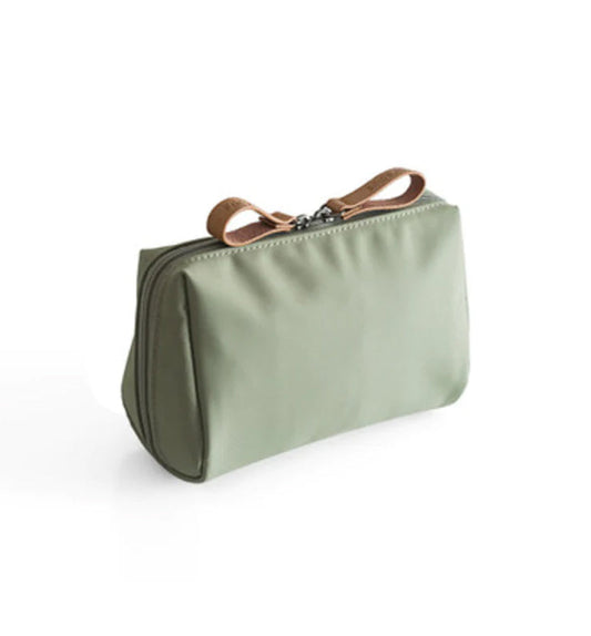 Women's travel make-up bag