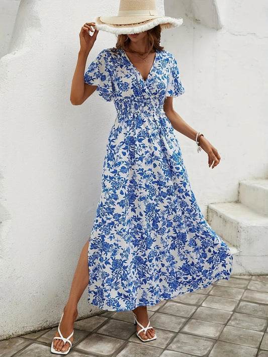 Elegant maxi dress with floral pattern
