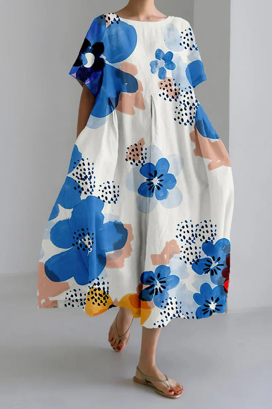 Pleated maxi dress with round neckline