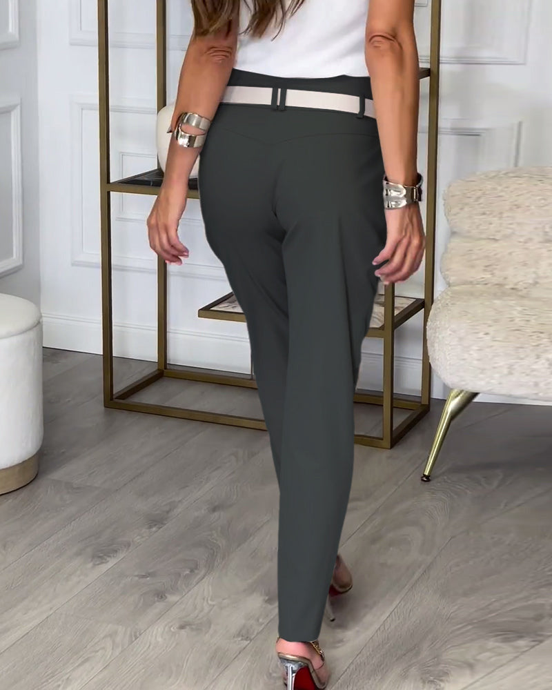 Emma | Two-piece knitwear set | Comfortable Chic | Luxury details