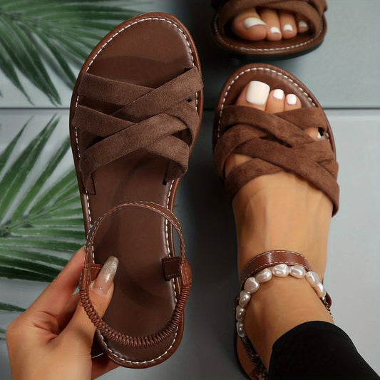 Cm | Fashionable and effortless sandals