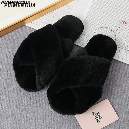 Fluffy slippers for women