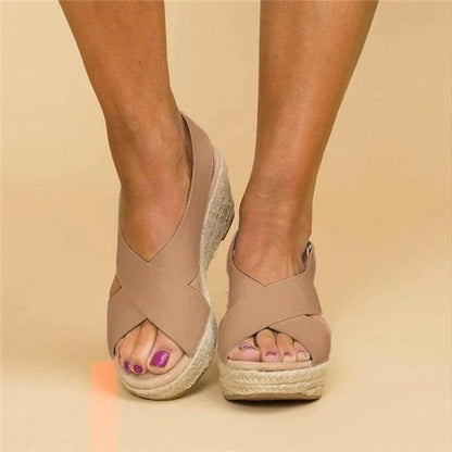LP | Elegant wedge sandals