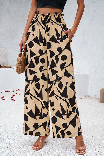 Printed wide-leg pants with smock and pockets