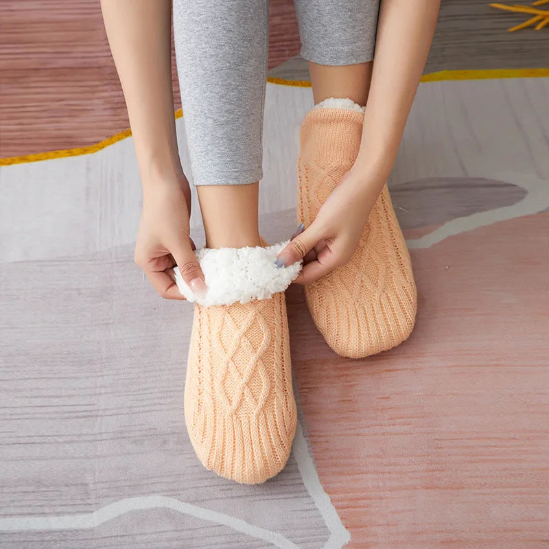 Gwen House socks | Comfortable and warm