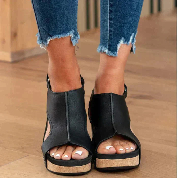 Maeve® | Elegant, comfortable sandals with wedge heel