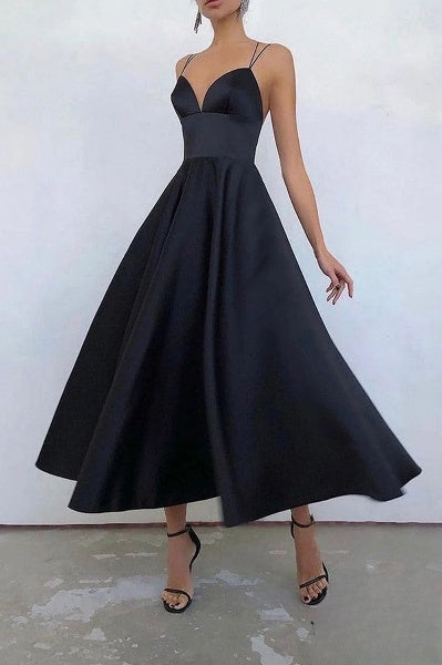 LP | Maxi dress with V-neck and no-frills back
