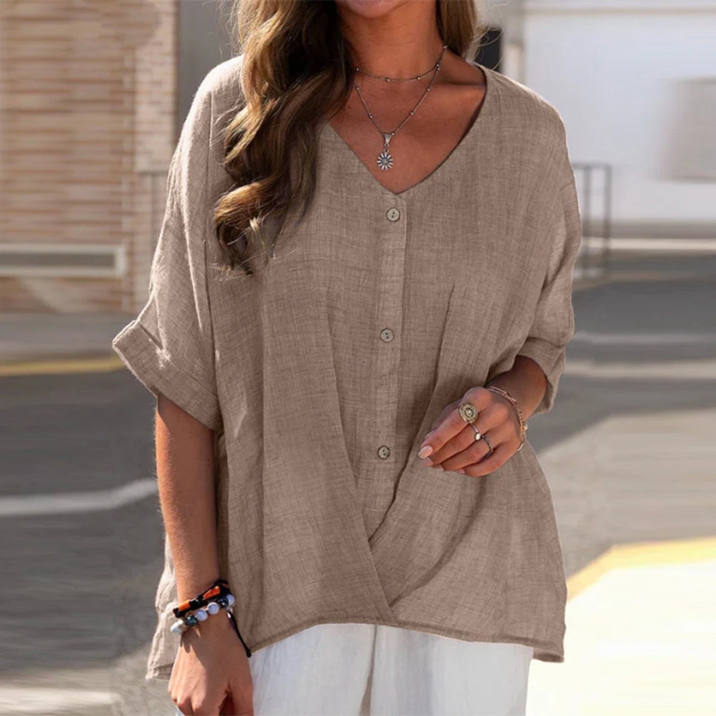 ByLina - V-neck blouse with buttons
