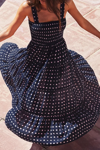 LP | Printed dresses with thin straps and urban fashion patches.