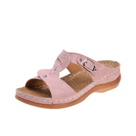 LP | Sporty and cool sandals