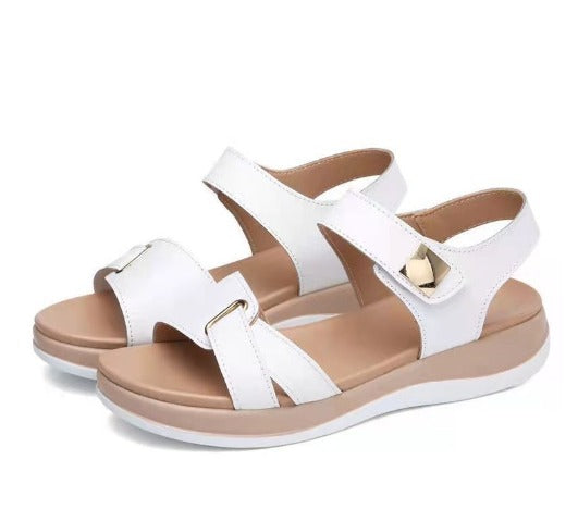 AMELIA | Comfortable sandals for wide toes