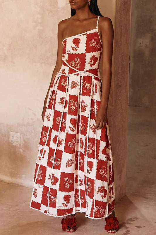 LD Long dress with flared shoulder and unique print