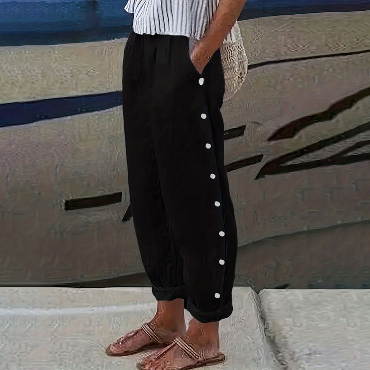 Black pants with single side pockets