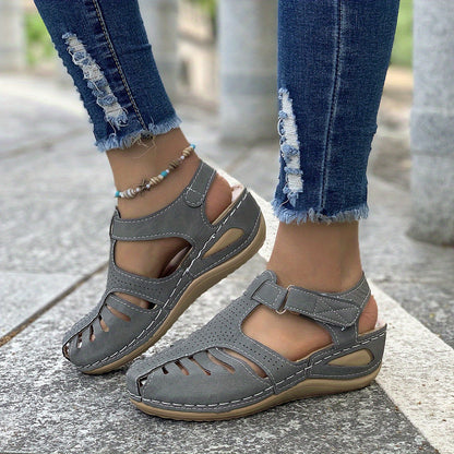 LP | Classic and Elegant Sandals