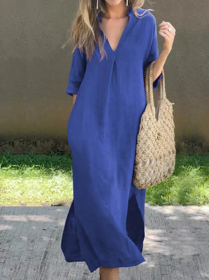 LP | Simple linen dress with V-neck and breast pocket.