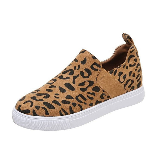 LP | Lightweight and playful sneakers