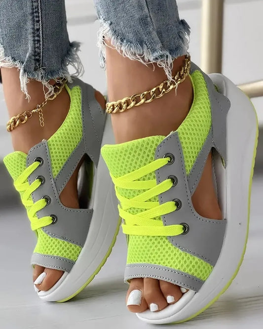 LP | Lightweight, effortless sandals