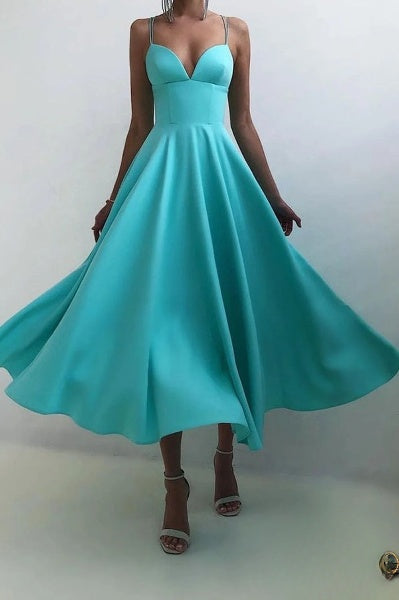 LP | Maxi dress with V-neck and no-frills back