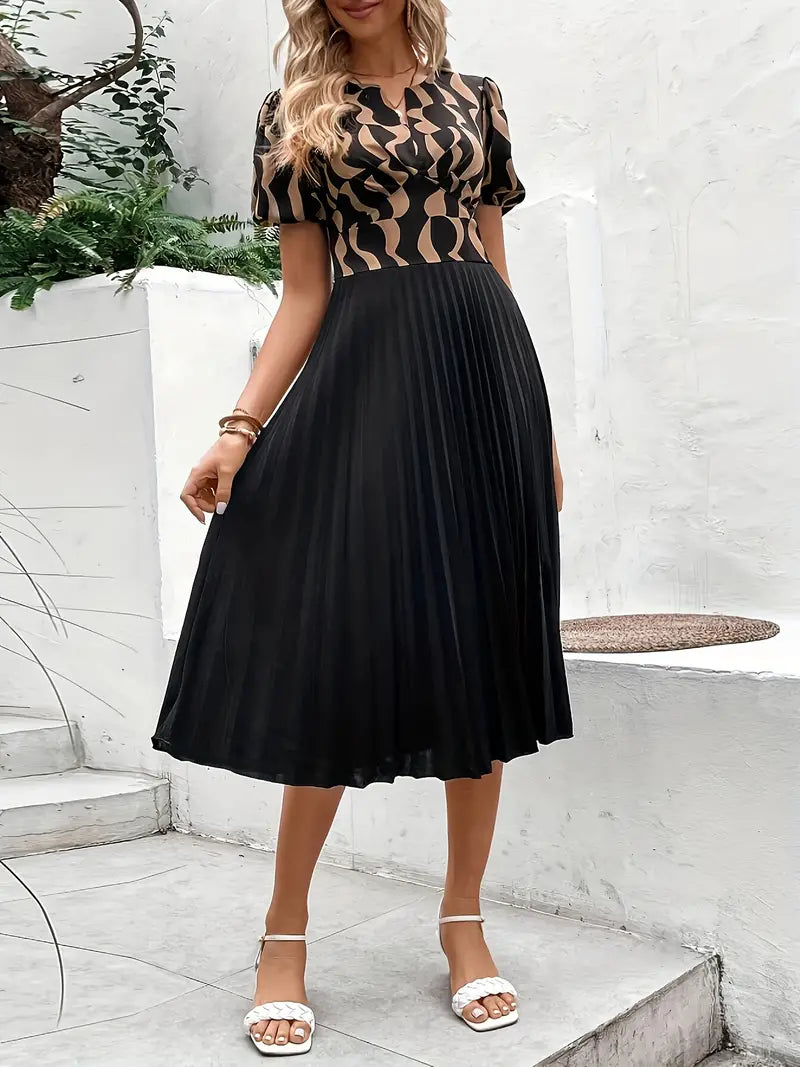 LD summer dress with short sleeves and pleats