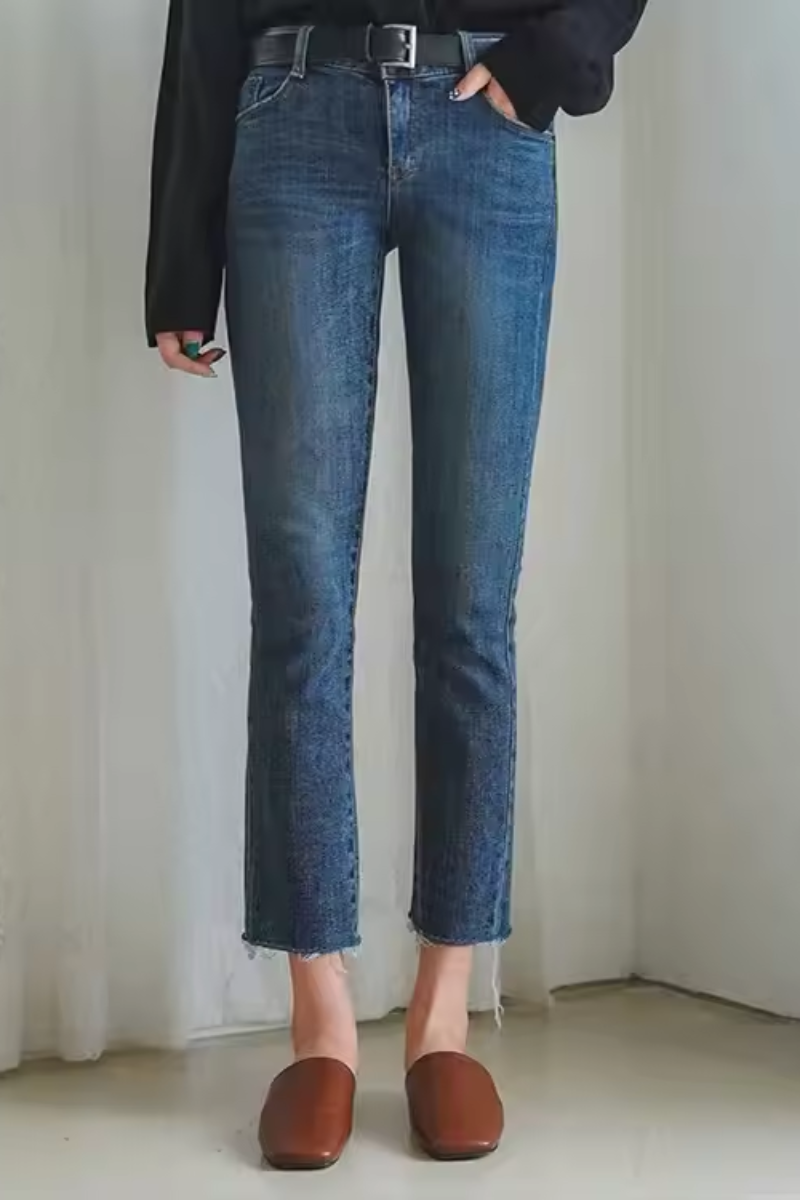 Lila | Women's Light Blue Straight-Leg Jeans