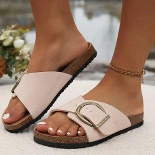 Layla® | Women's sandals with large buckle