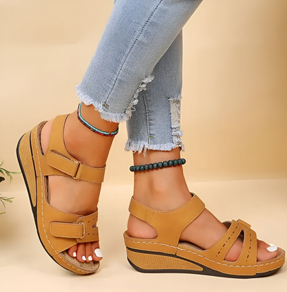 Allison® | Soft, elegant sandals with wedge heel