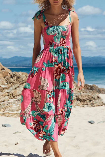 LP | Printed dresses with thin straps and urban fashion patches.