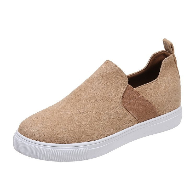 LP | Lightweight and playful sneakers