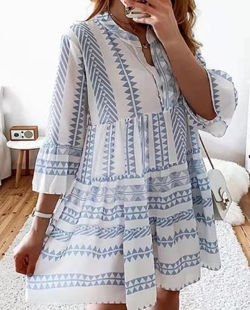 LP | Juliene - Half-length dress with flared sleeves